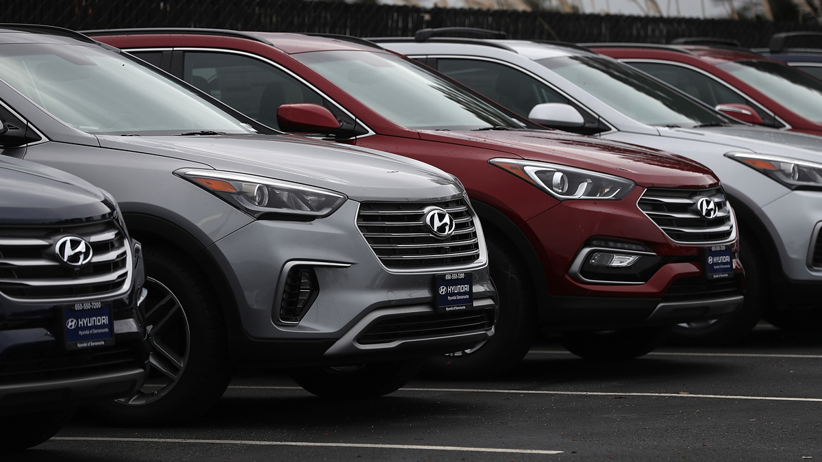 Some Kia, Hyundai SUVs should be parked outdoors over fire risk