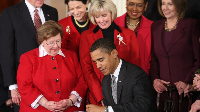 012909 Obama Ledbetter