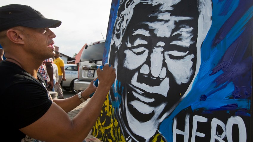 APTOPIX South Africa Mandela Mourning