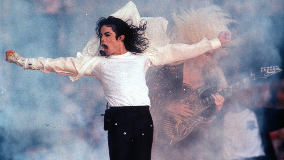 Michael Jackson's nephew Jaafar posts photo ahead of filming for uncle's biopic – NBC New York - Vimarsana News