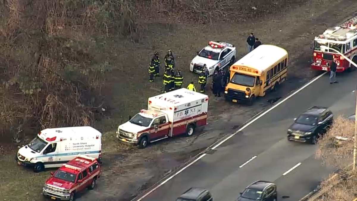 Occupied School Bus Involved in Apparent Accident on Belt Parkway – NBC ...