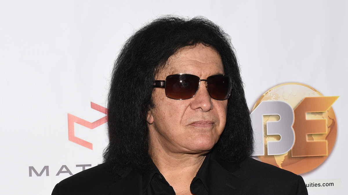 KISS legend Gene Simmons recovering after SUV crash on PCH in Malibu ...