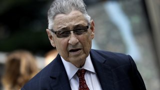 Sheldon Silver arrives at federal court in New York