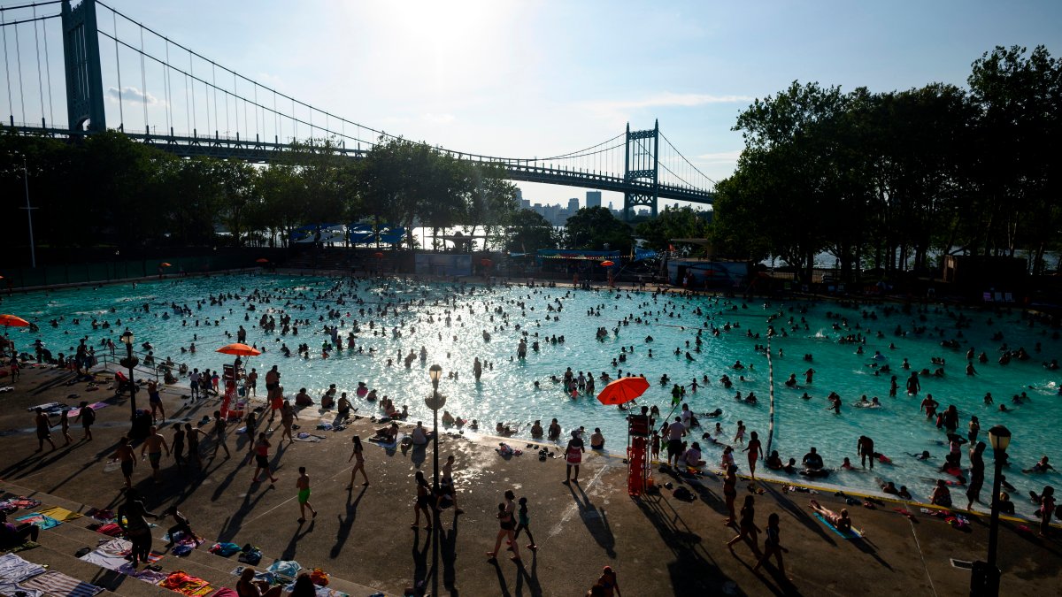 More Than a Dozen NYC Outdoor Pools to Open by August 1 NBC New York
