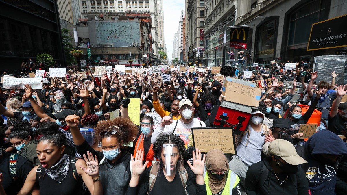 Isolated Looting After Day of Peaceful Marches; NYC Curfew ...