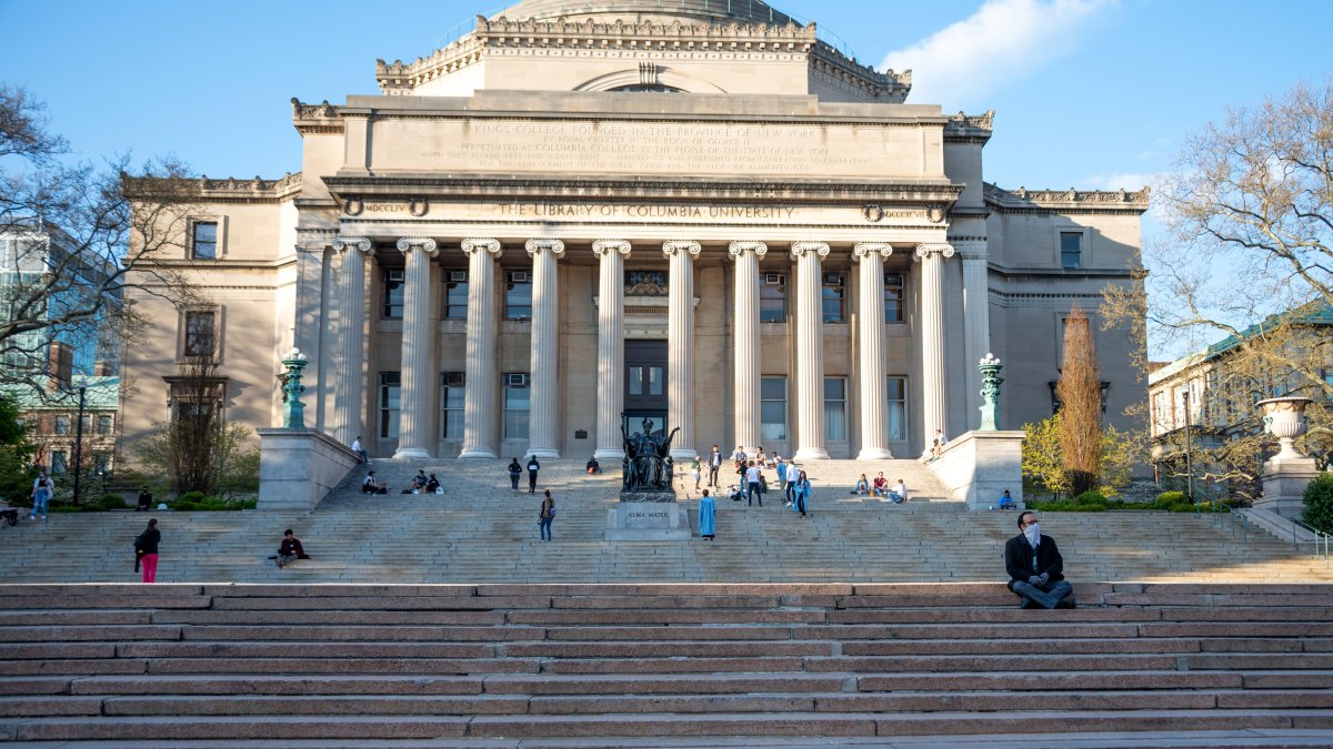 Columbia Barnard Cancel In Person Classes For The Fall Nbc New York