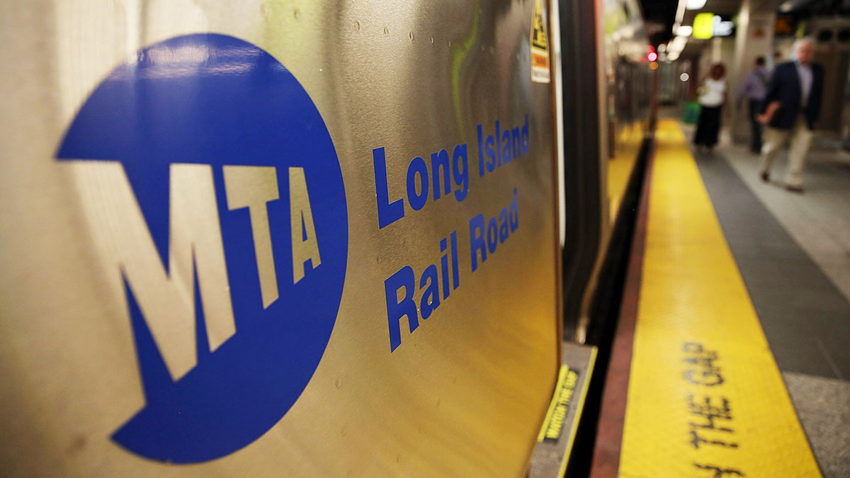 Married LIRR Conductors Took Turns Skipping Work, Clocking in for Each  Other: MTA Inspector – NBC New York