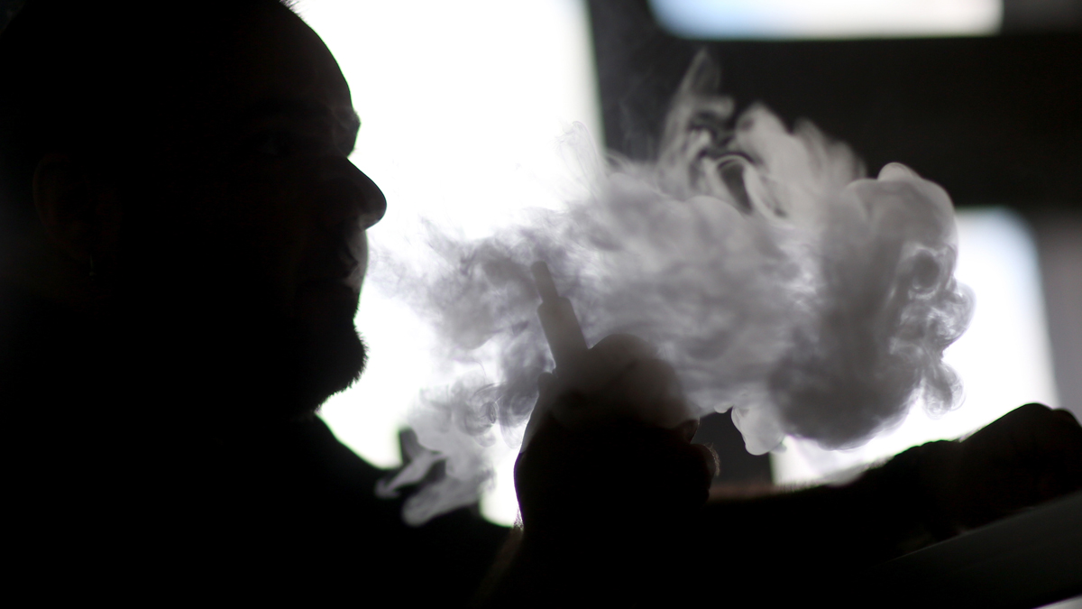 New York Could Try To Keep Alive Flavored E Cigarette Ban Nbc New York