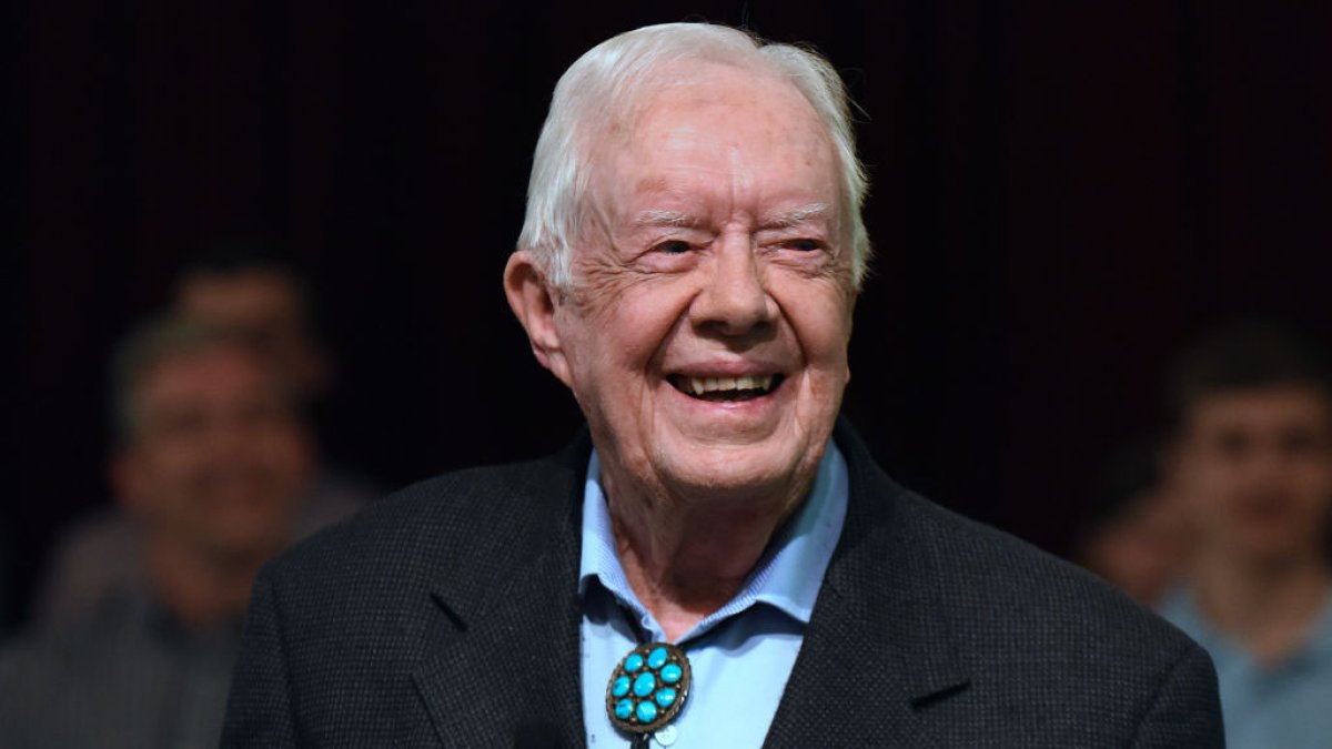 NYC Mourns Jimmy Carter: Empire State Tribute &amp; Habitat for Humanity's Legacy