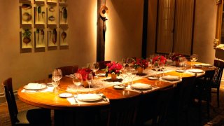 Gramercy Tavern: Danny Meyer’s beloved seasonal spot seats up to 22 in the PDR with a range of menu options for lunch and dinner, when prices range from $130 to $175.