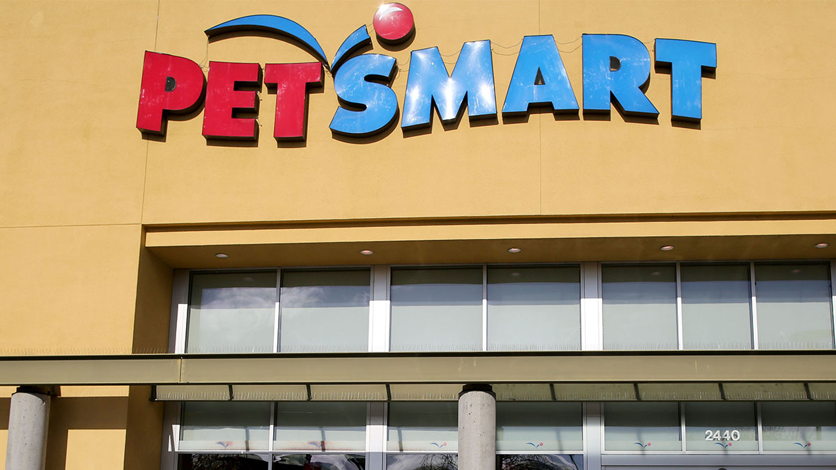 Download Nj Woman Apologizes For Claiming Petsmart Killed Her Dog Nbc New For Android Wallpaper Nj Woman Apologizes For Claiming Petsmart Killed Her Dog Nbc New For iPhone