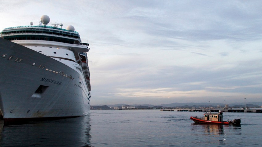 PR-coast-guard-ship