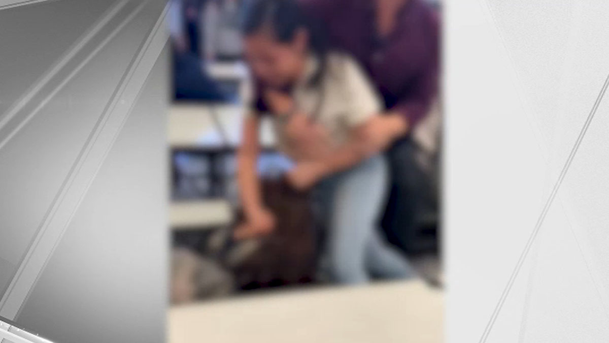 Video Shows Teen Beatdown In Queens School Cafeteria ▶