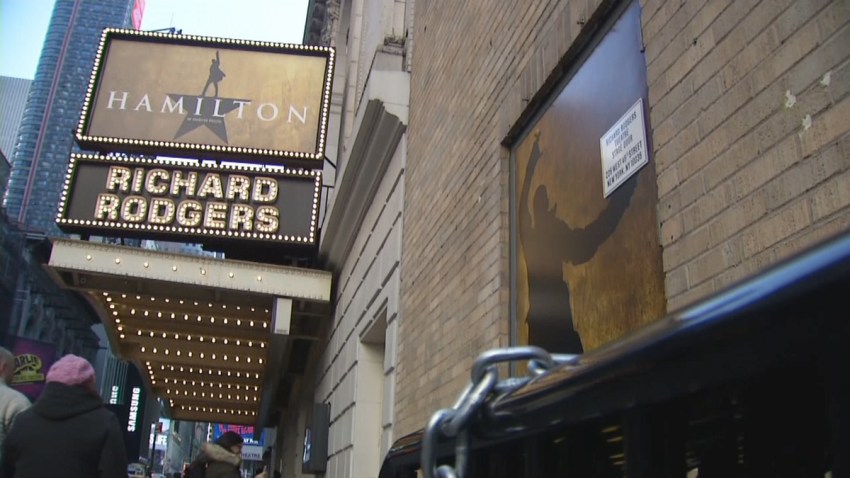 SIEGAL HAMILTON THEATRE PICKPOCKET MN PKG 4P - 00002316_WNBC_00