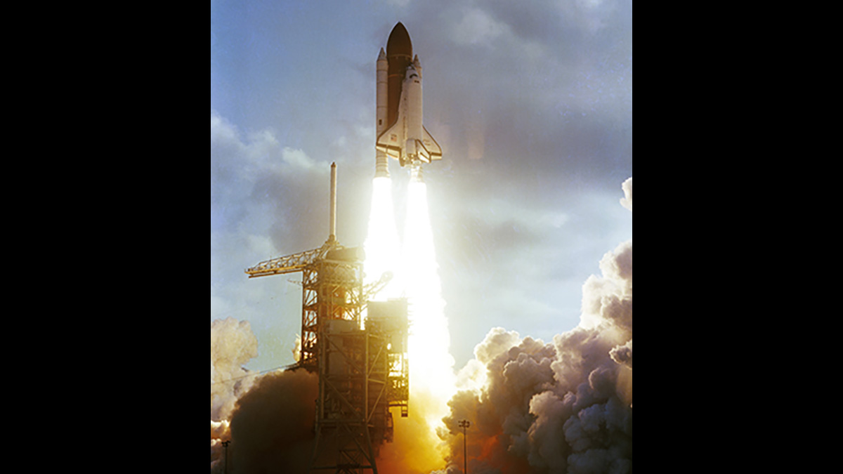 PHOTOS: 35 Years Ago, Astronaut Sally Ride Became the First American ...