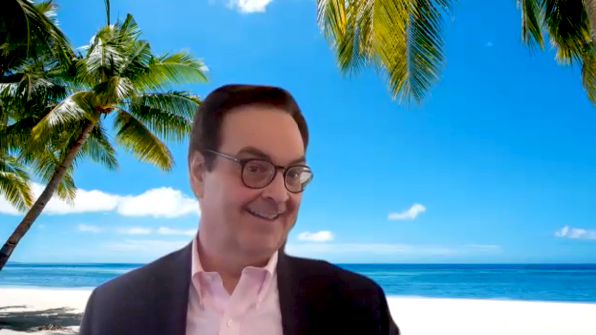 higgins from the tonight show - Ilustrasi 3