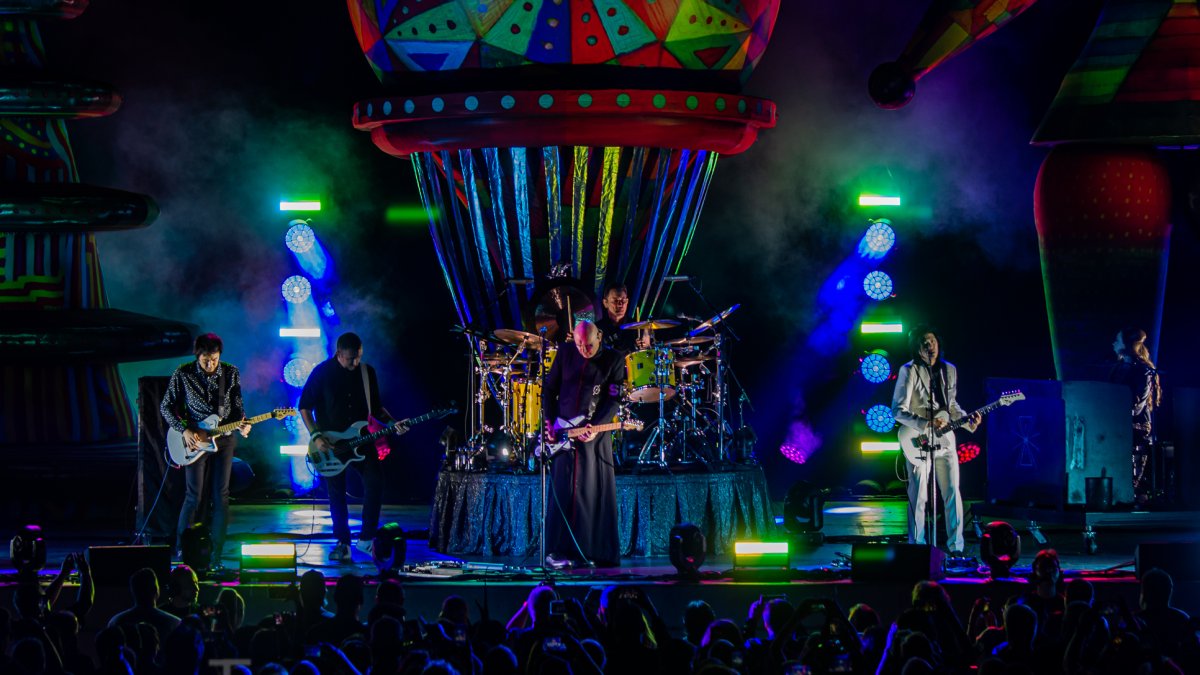 The Smashing Pumpkins are looking for a new guitarist. Here's how it can be you – NBC New York - Vimarsana News