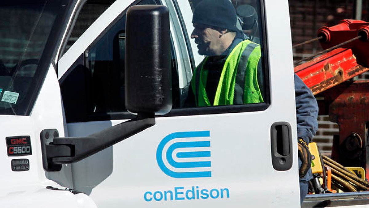Con Edison asks parts of Queens to conserve energy as heat cranks up