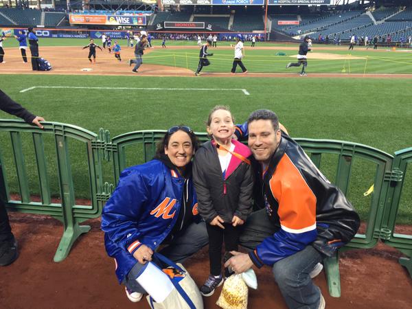 The 7 Line Army, band of Mets fans, will be out in force when the World  Series hits Citi Field - Newsday