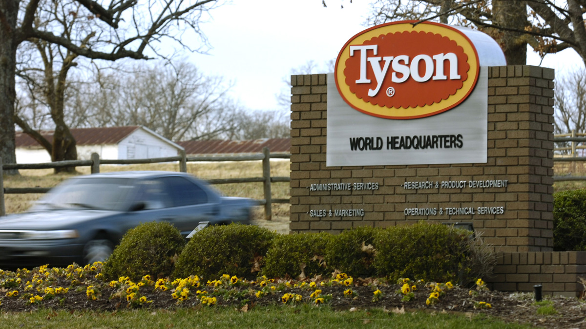 Hundreds Test Positive at Tyson Foods Plant in Arkansas NBC New York