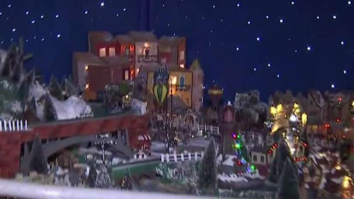 UES Parking Garage Features Into Holiday Light Displays NBC New York