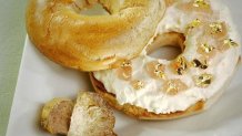 <b>,000 Gold Bagel in NYC</b>