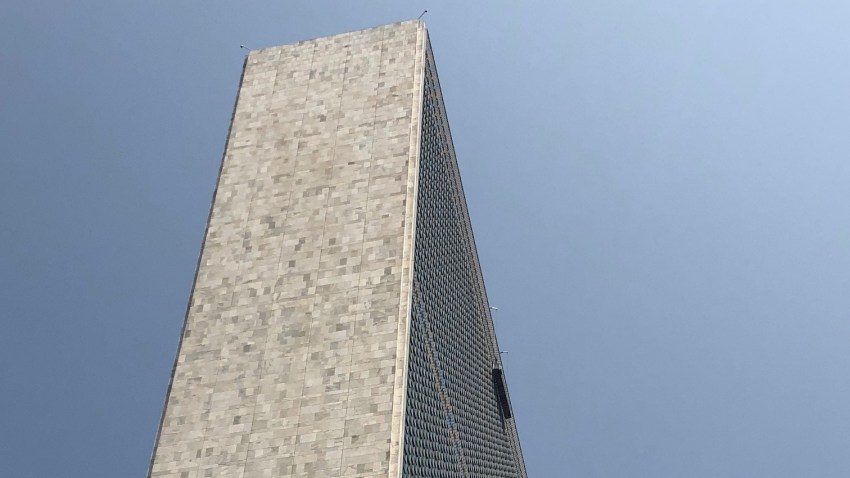 Window Washer Rescue Midtown