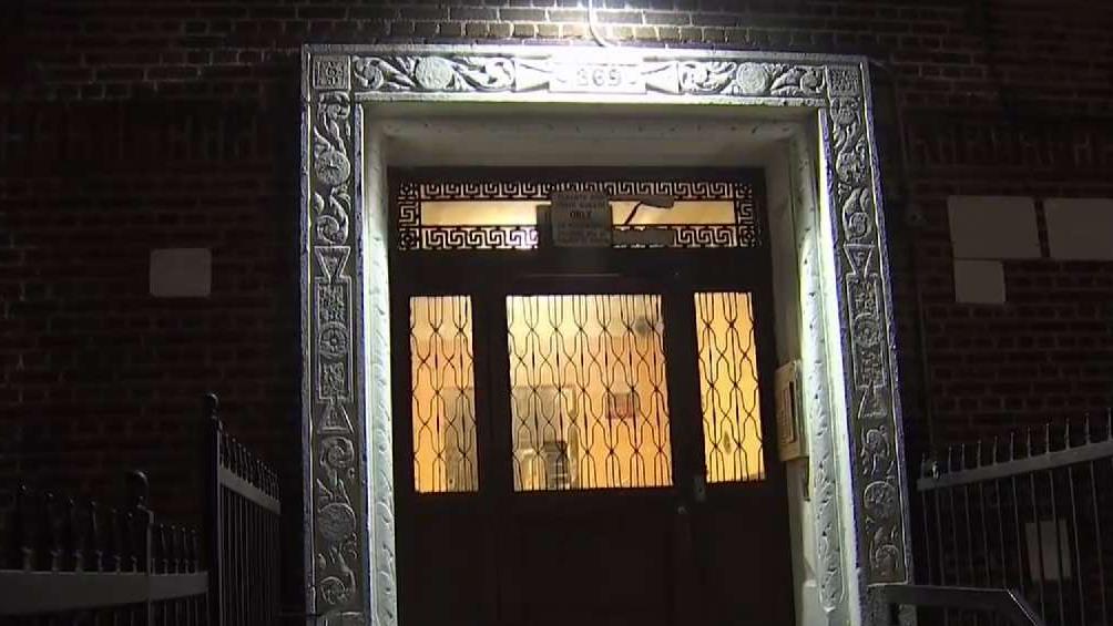 Woman Shot Through Window Of Brooklyn Home Nypd Nbc New York