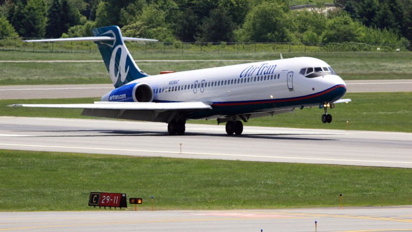 AirTran Airways plane