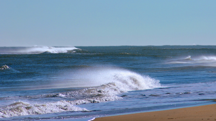 beach waves