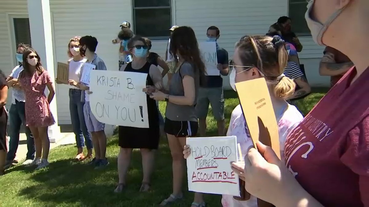 NY School Board Member Resigns After Posting George Floyd Conspiracy ...