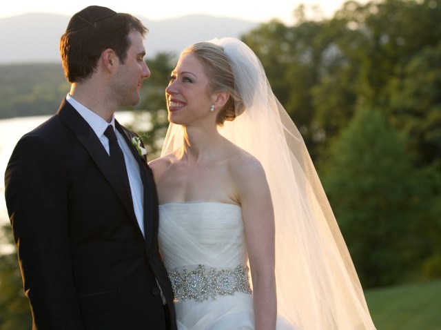 chelsea wedding dress thumb