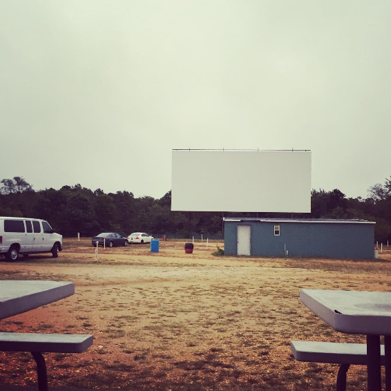 7 Drive In Movie Theaters In The Tri State Area Nbc New York