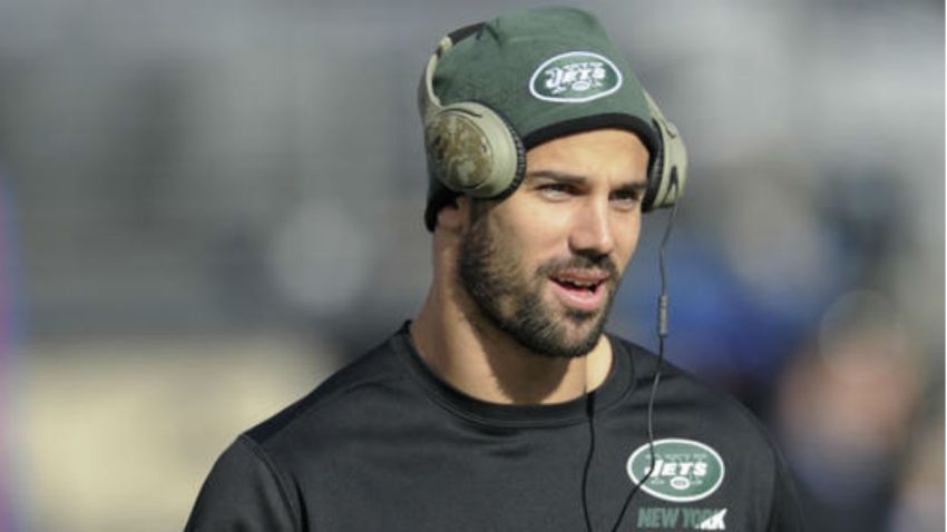 eric decker down