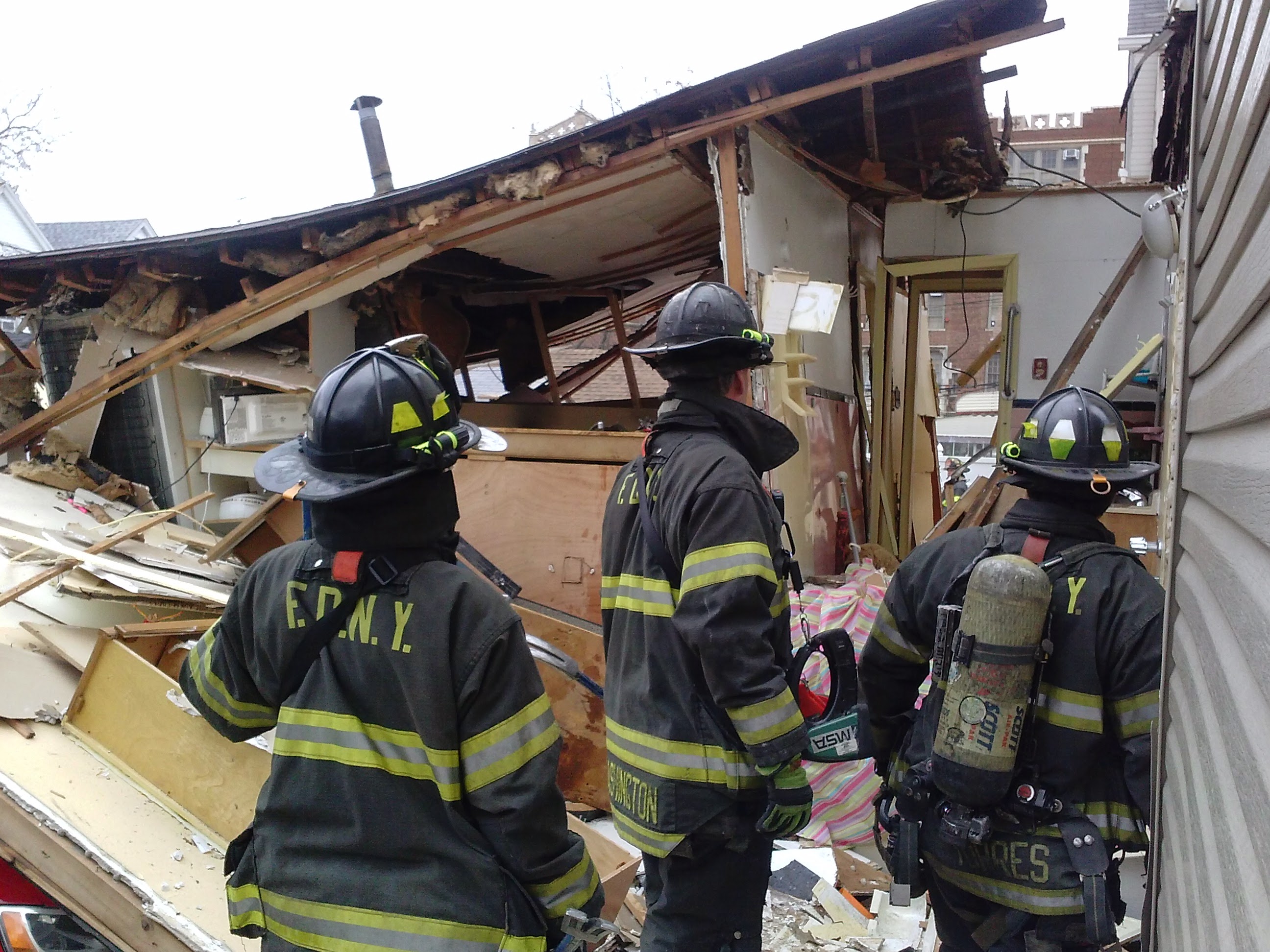 Photos: House Explosion in Queens - NBC New York