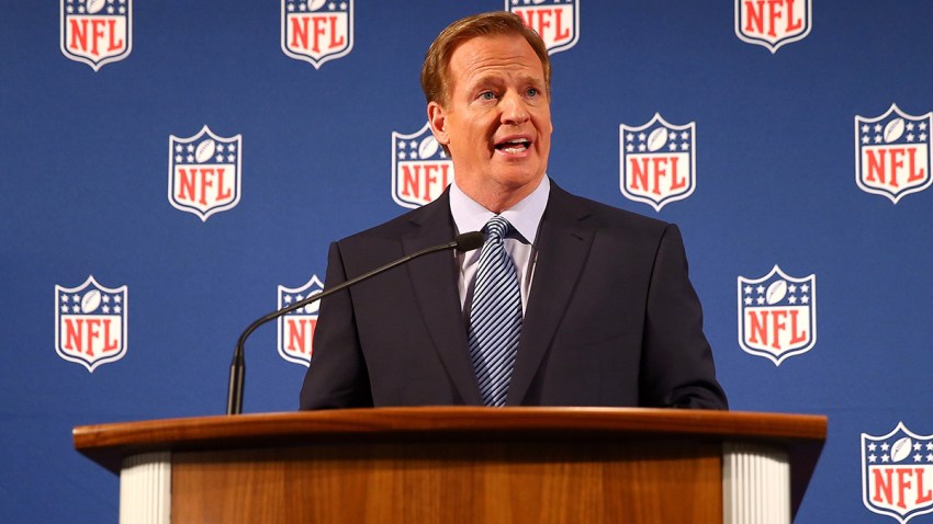 513899259EG00002_NFL_COMMIS
