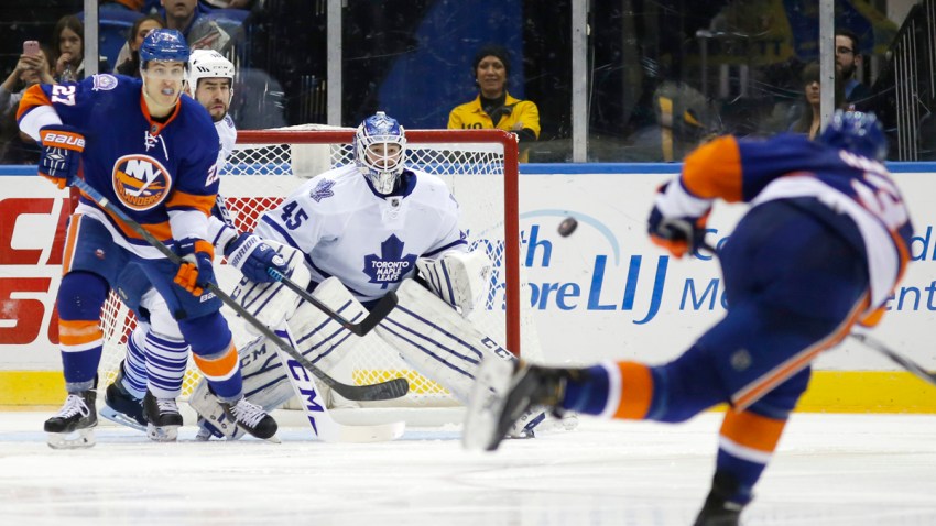 Maple Leafs Islanders Hockey