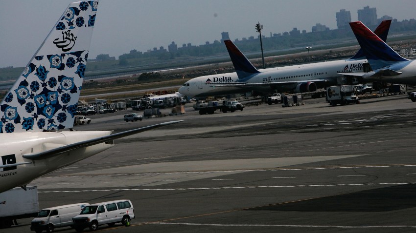 jfk airport runway generic