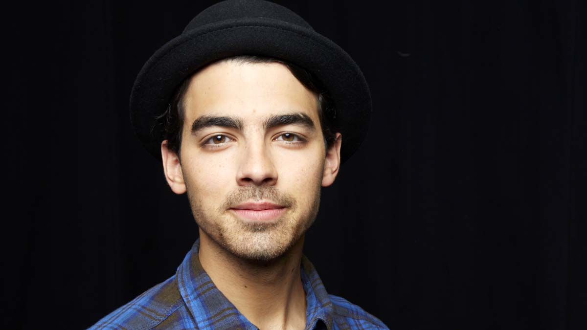 Joe jonas wedding image