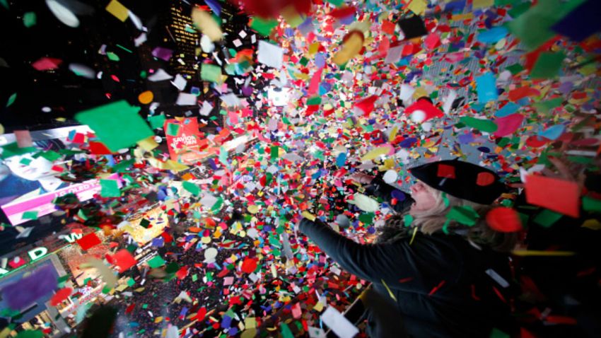 lead photo free nye