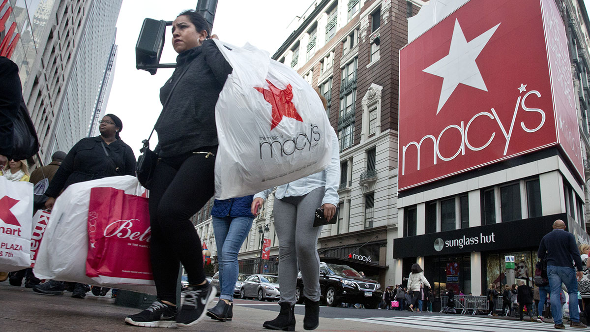 Macy’s to close 150 stores by 2026 as sales slip NBC New York
