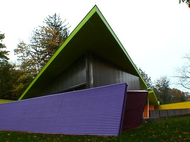 modernshelterisland