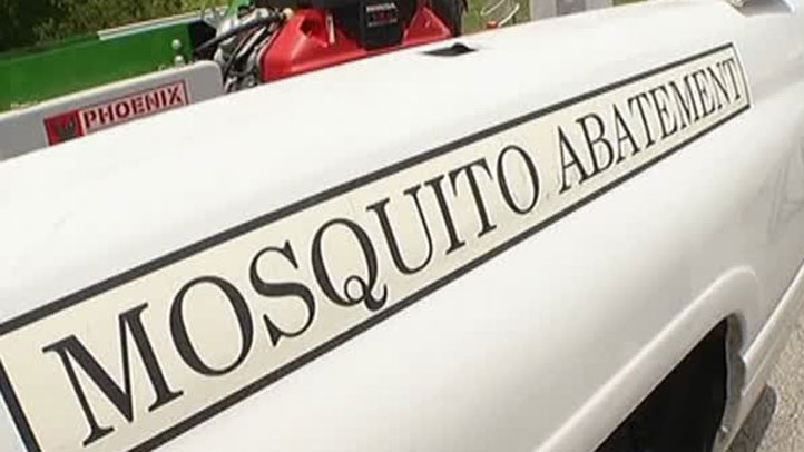 mosquito-spray-truck-01