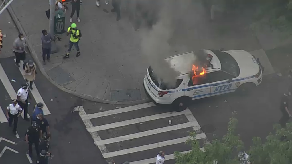 nypd vehicle on fire