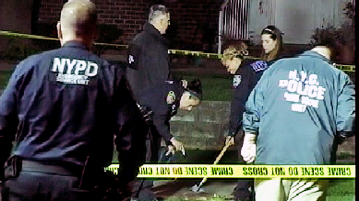 Knife Wielding Man Dies After Being Shot By Police In Queens Nbc New York 4999