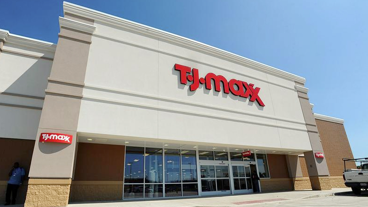 Schumer Calls for Federal Probe Over TJX Stores Selling Recalled