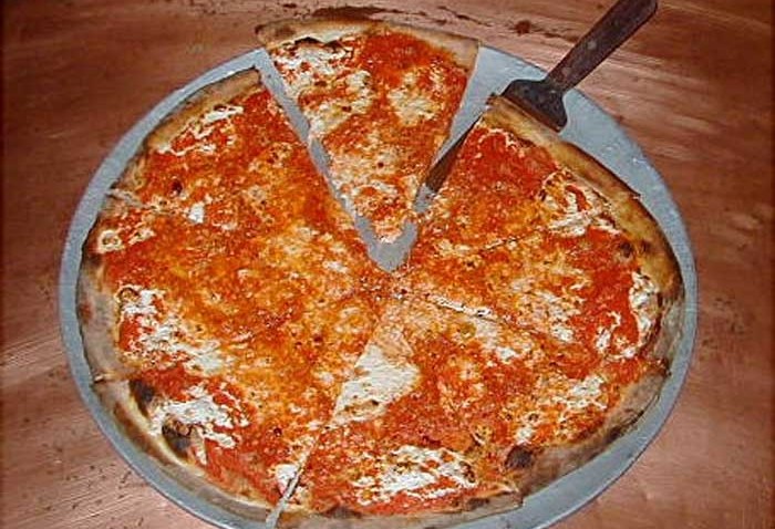 031409 totonno's pizza pic