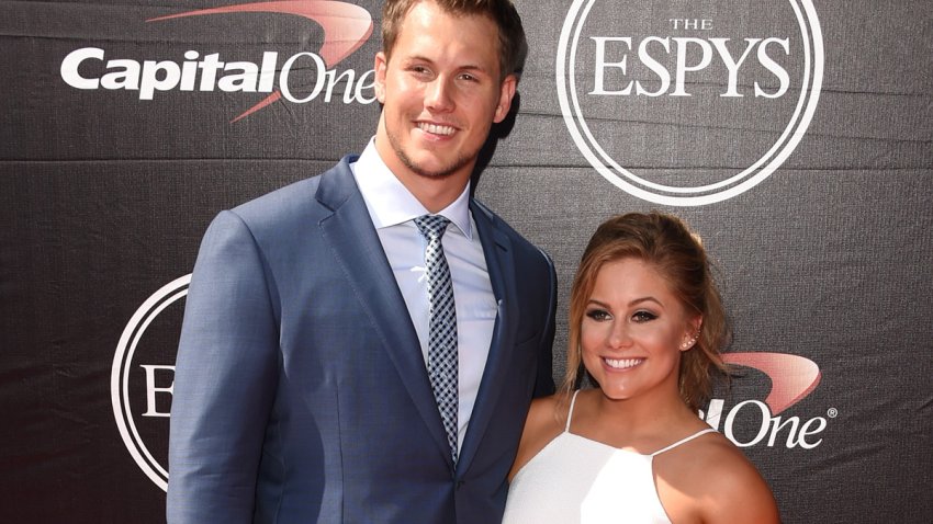 Pregnant Shawn Johnson Tests Positive For Coronavirus Nbc New York