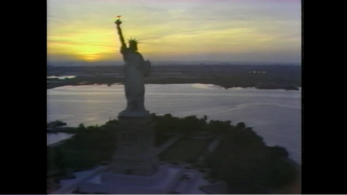 The Statue of Liberty remained lit.