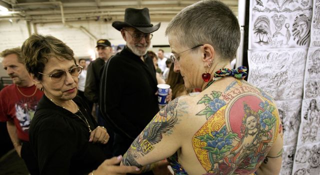 53462067DPM002_bodyart